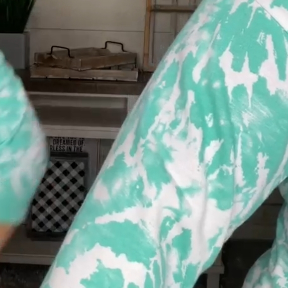 NWT HoneyMe brightly colored mint 3/4 sleeve size S - Picture 6 of 8